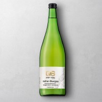 Müller Thurgau Weißwein aus Franken Kabinett halbtrocken in der Literflasche