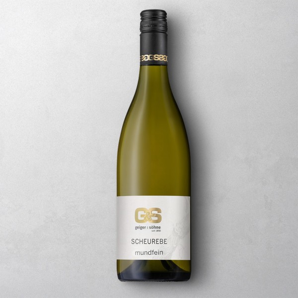 Scheurebe Weißwein aus Franken Mundfein halbtrocken